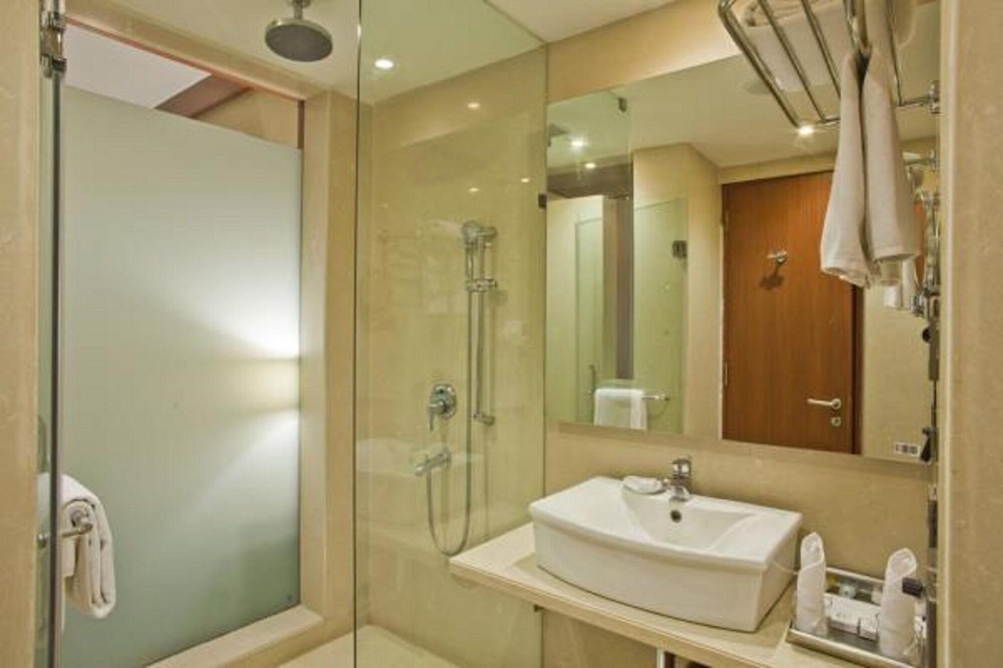 The Cambay Grand Otel Amhedabad Dış mekan fotoğraf