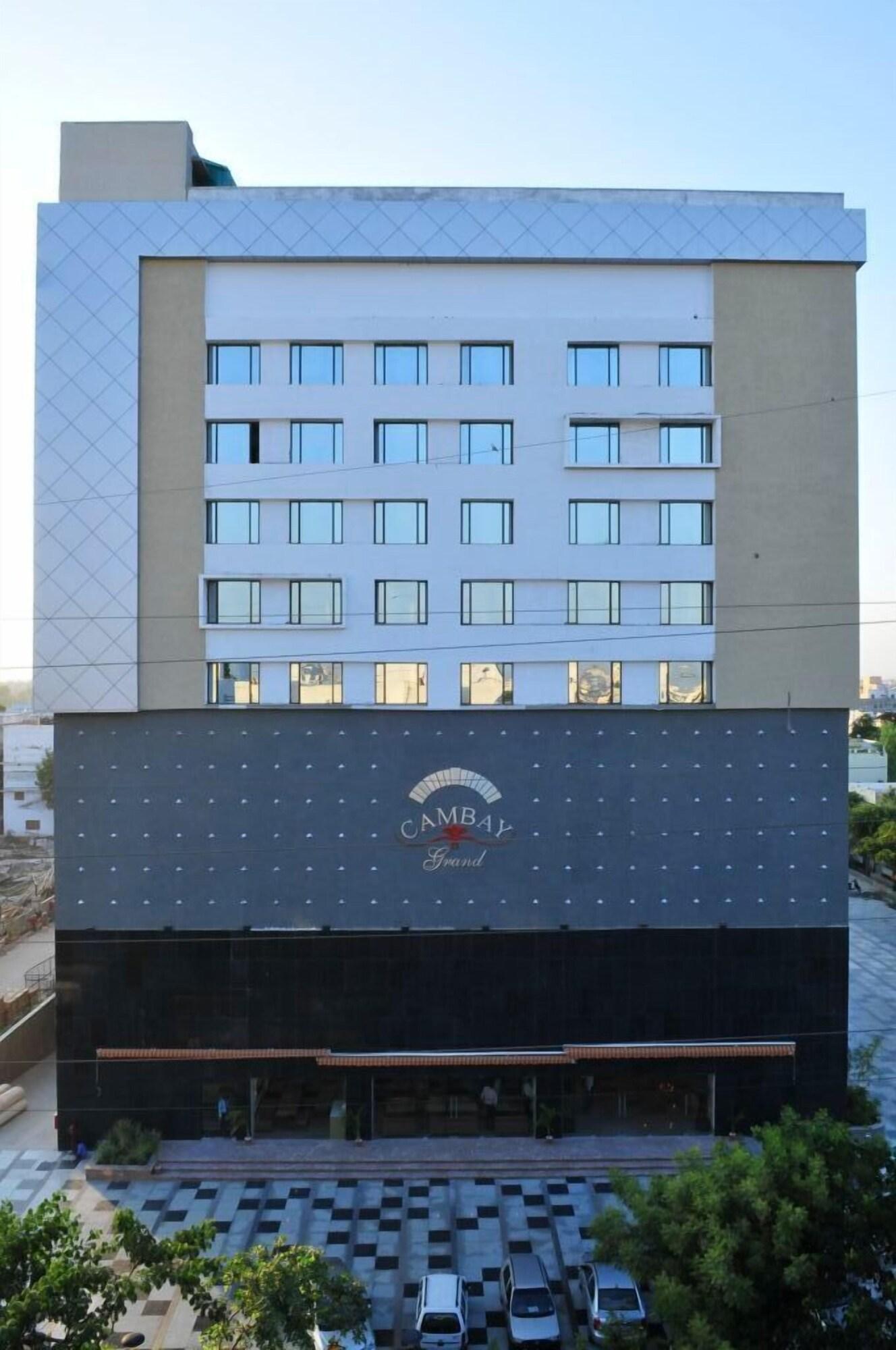 The Cambay Grand Otel Amhedabad Dış mekan fotoğraf