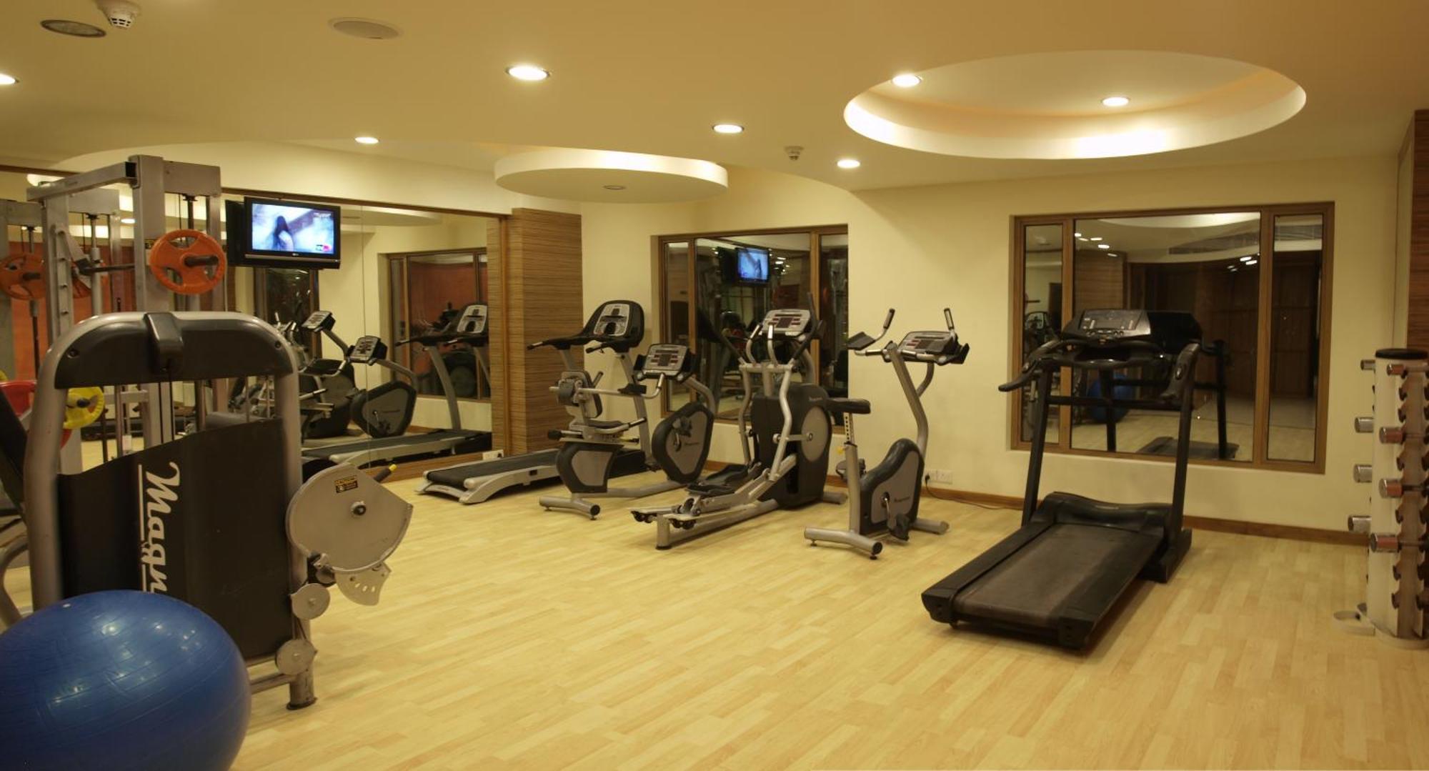 The Cambay Grand Otel Amhedabad Dış mekan fotoğraf