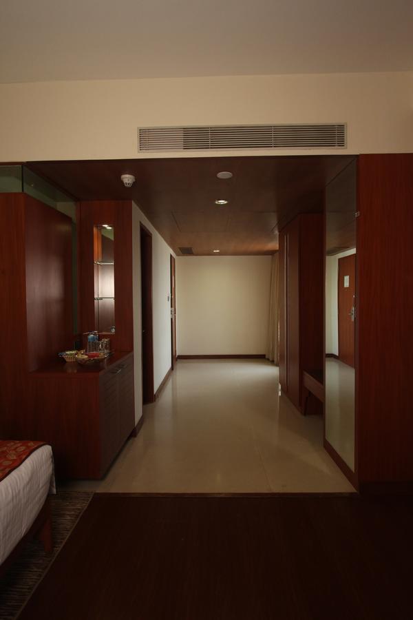 The Cambay Grand Otel Amhedabad Dış mekan fotoğraf