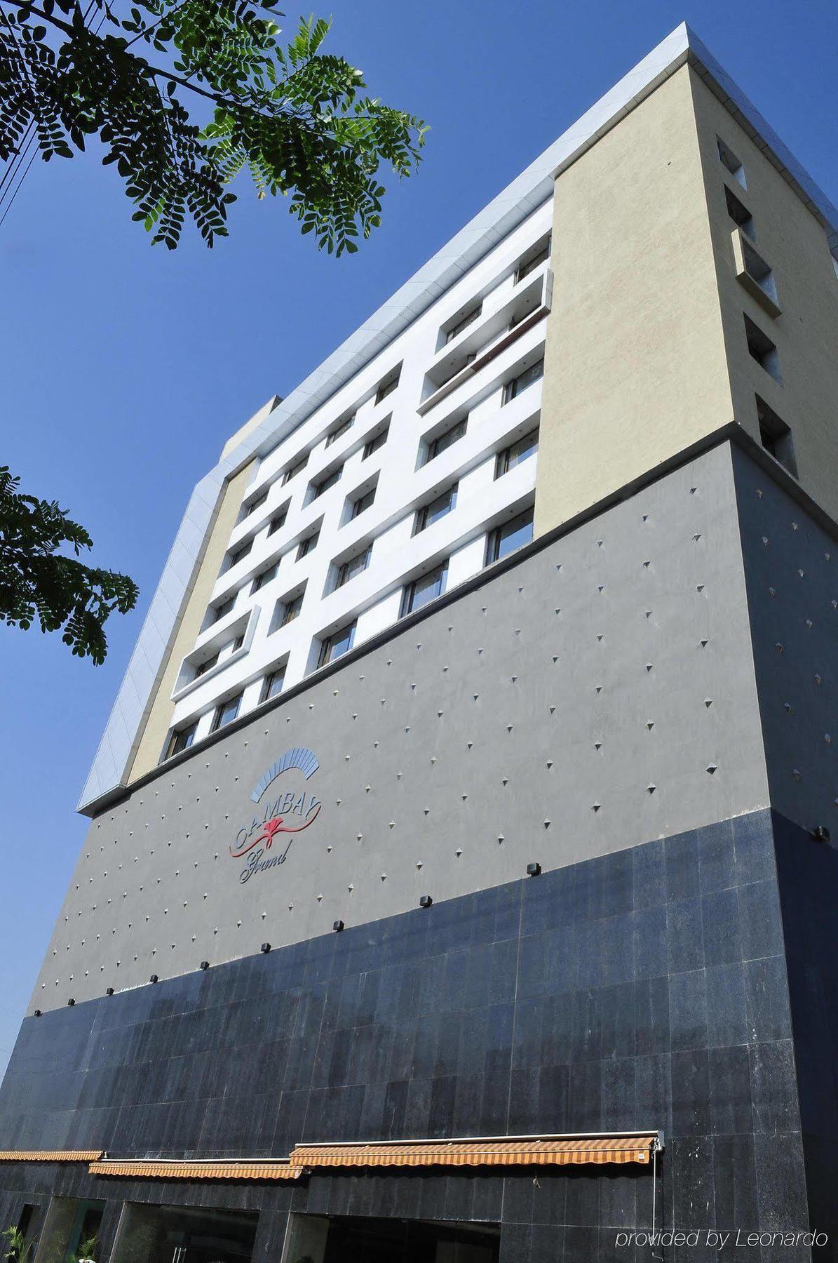 The Cambay Grand Otel Amhedabad Dış mekan fotoğraf