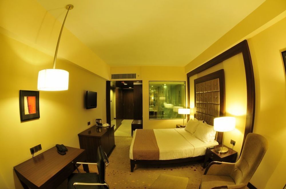 The Cambay Grand Otel Amhedabad Dış mekan fotoğraf